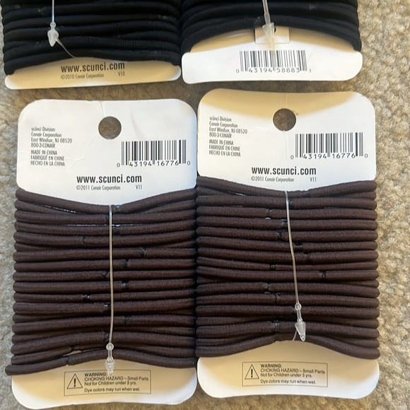 4 New packs of scunci - Picture 7 of 7